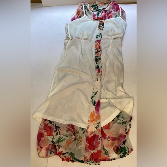 Calvin Klein crepe floral dress with built in slip size 4 - Picture 13 of 16